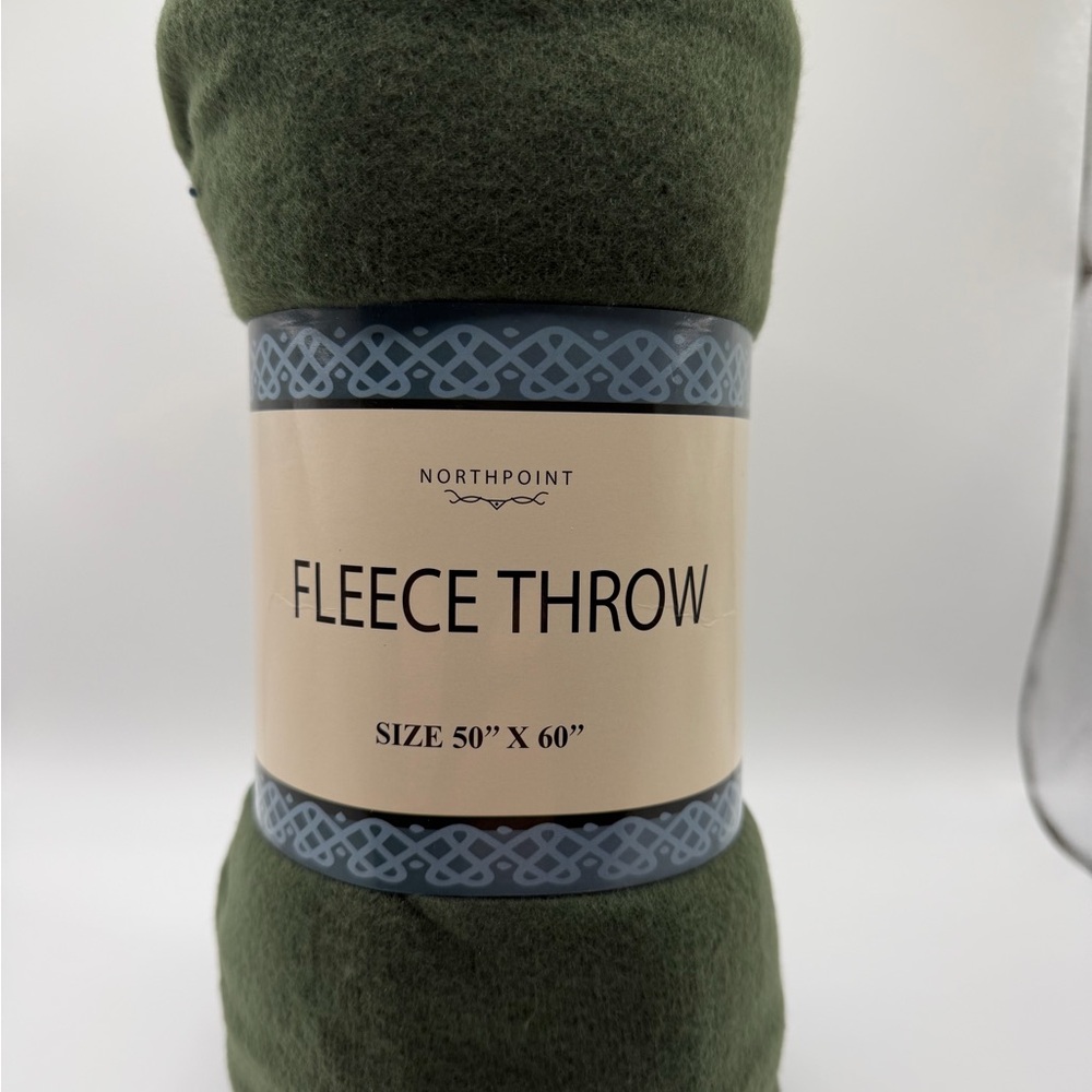 Green Fleece Throw Blanket